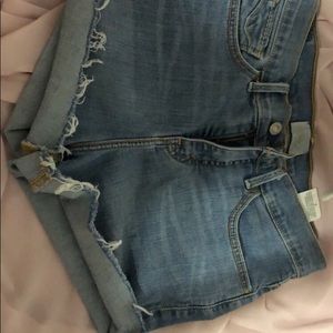 Levi’s cut off jean shorts